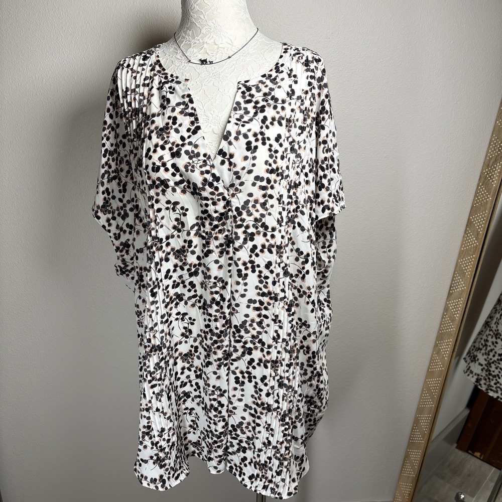 Sejour Women 3X White Blouse Floral Career Office Pleated Swim Cover